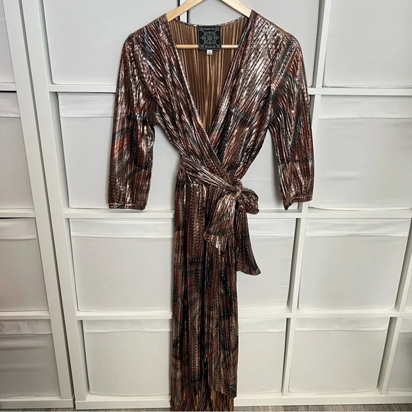 Johnny Was Tina Wrap Midi Dress - Picture 6 of 8